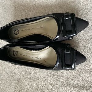 Short heel - size 5.5